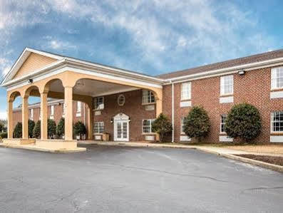 Quality 2* Williamston